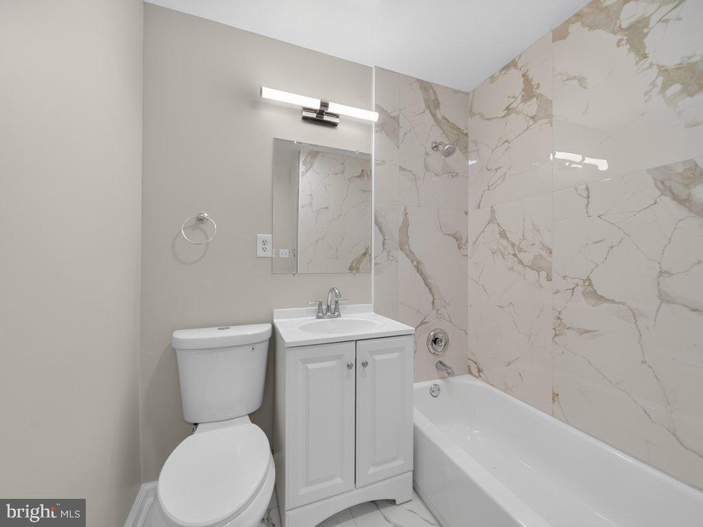 4906 Upland Dr Property Photo 26