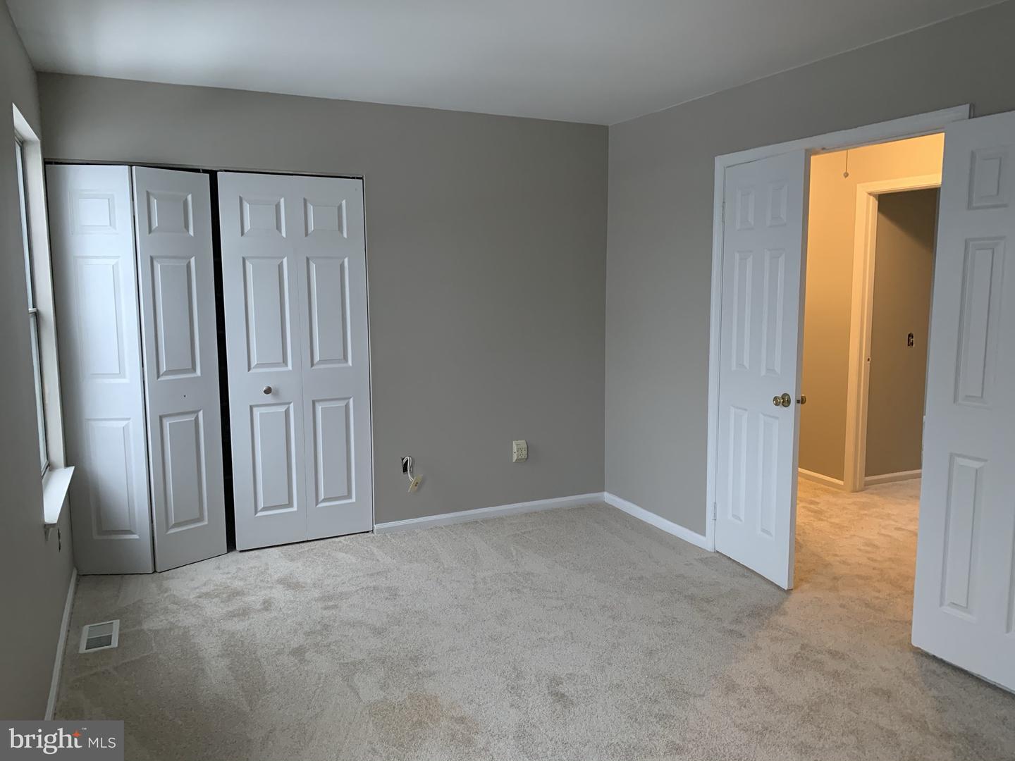 6327 Prince Way Property Photo 10