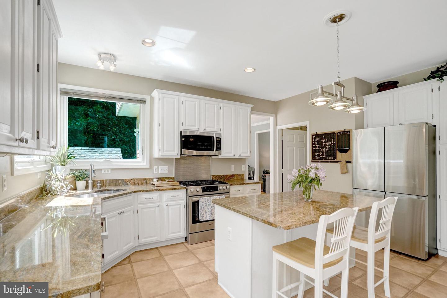 8929 Mountain Ash Dr Property Photo 22