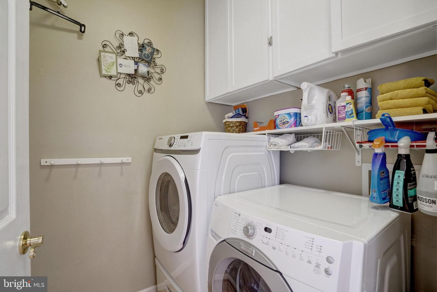 8929 Mountain Ash Dr Property Photo 31