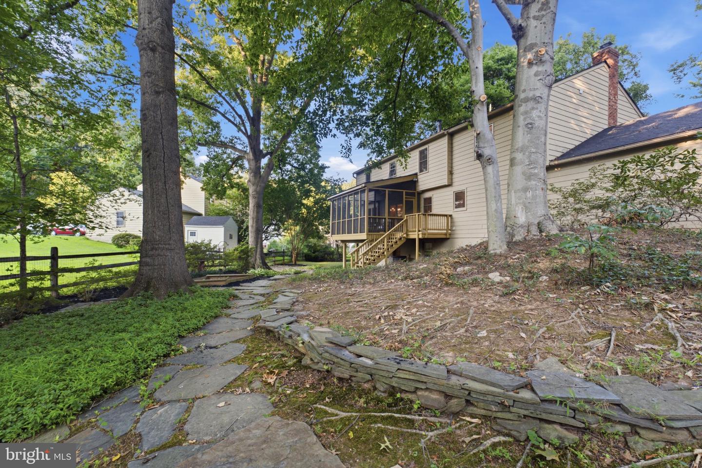 5032 King David Blvd Property Photo 33