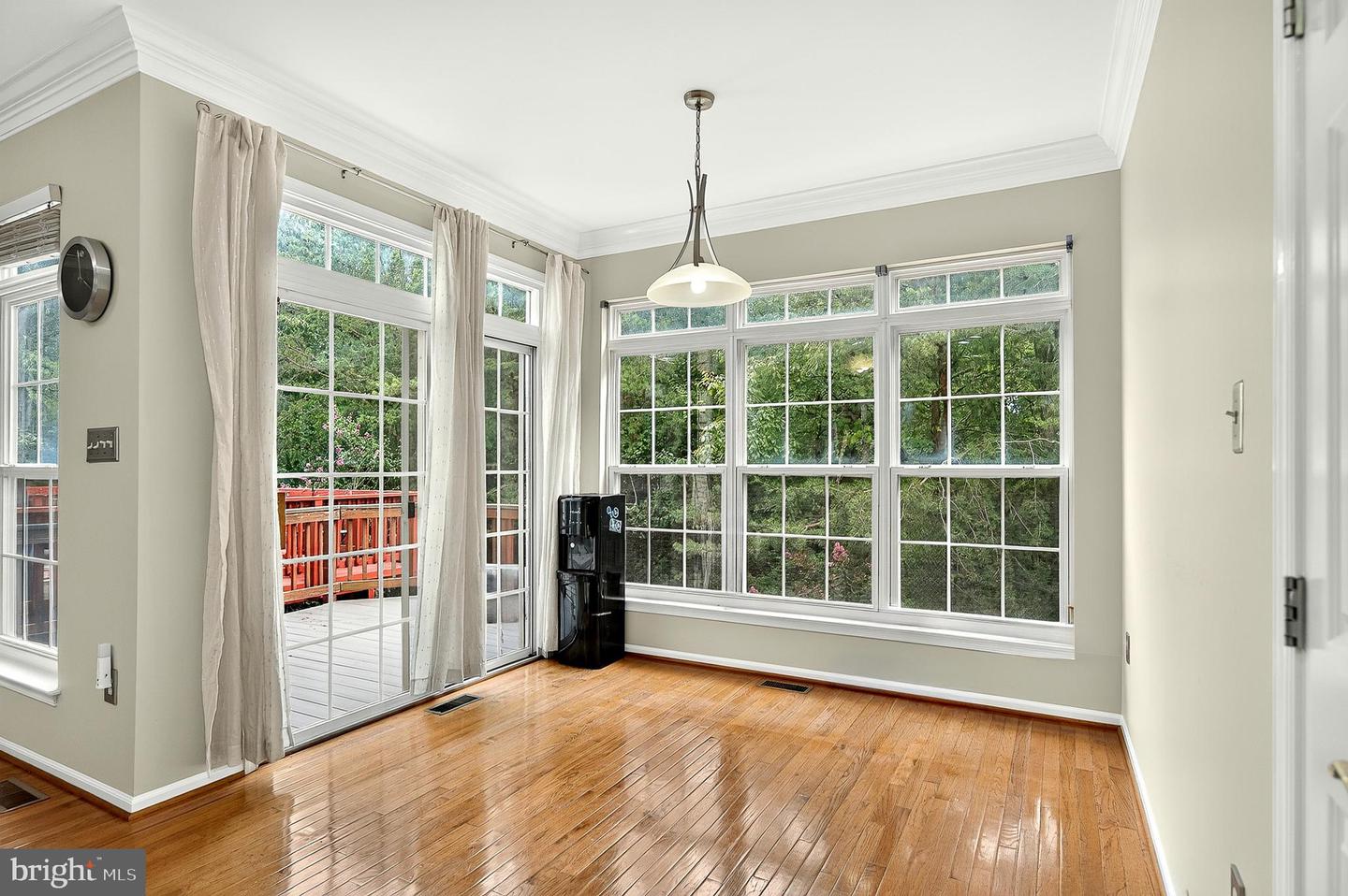 7332 Hampton Manor Pl Property Photo 14