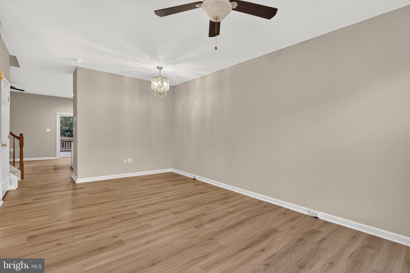 13227 Rolling Plains Ct Property Photo 7