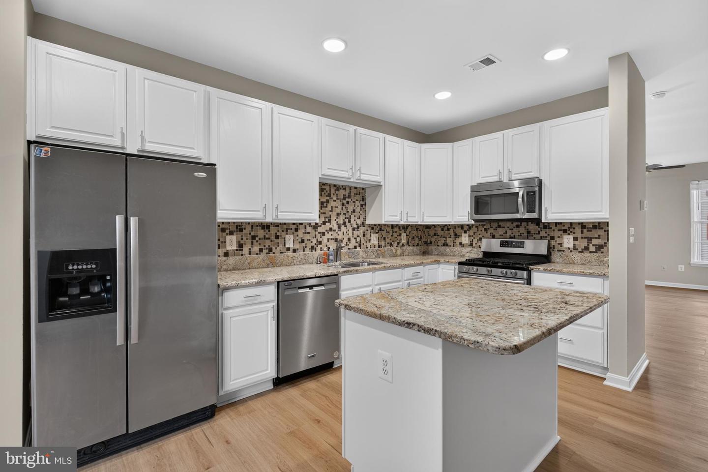 13227 Rolling Plains Ct Property Photo 8