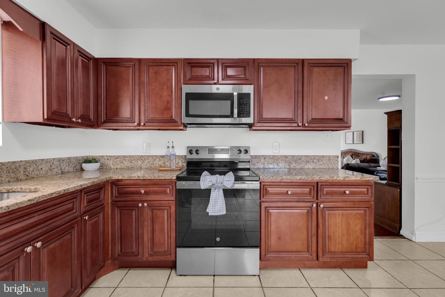 13311 Rowles Pl Property Photo 12
