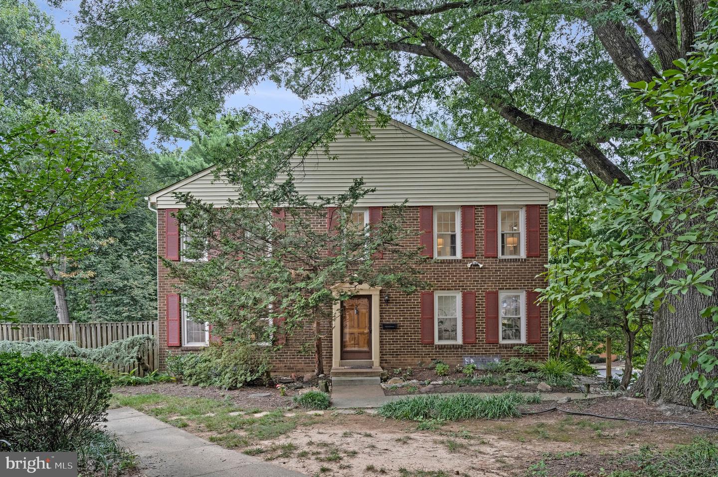 2334 Harleyford Ct Property Photo 1