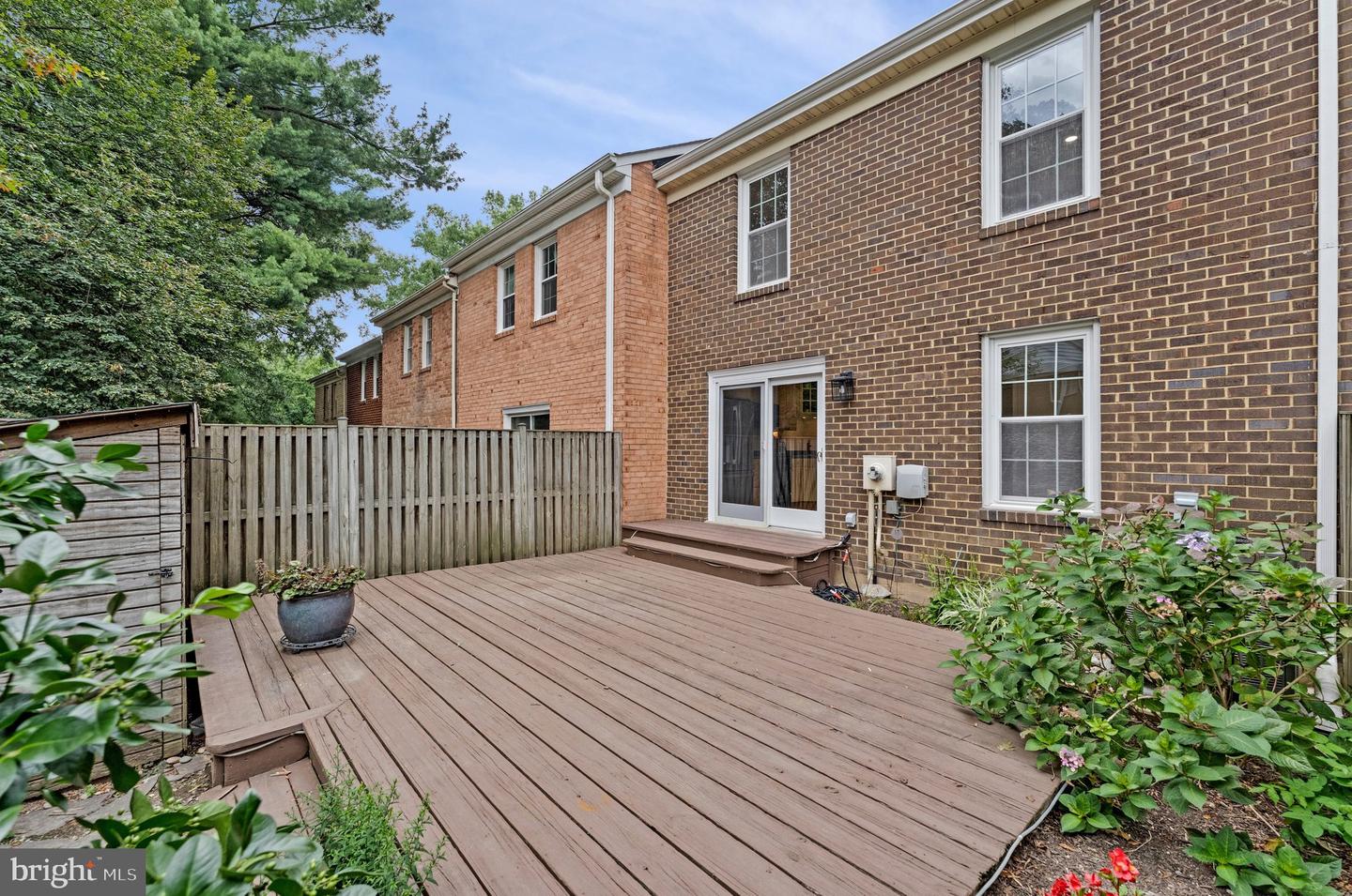 2334 Harleyford Ct Property Photo 25