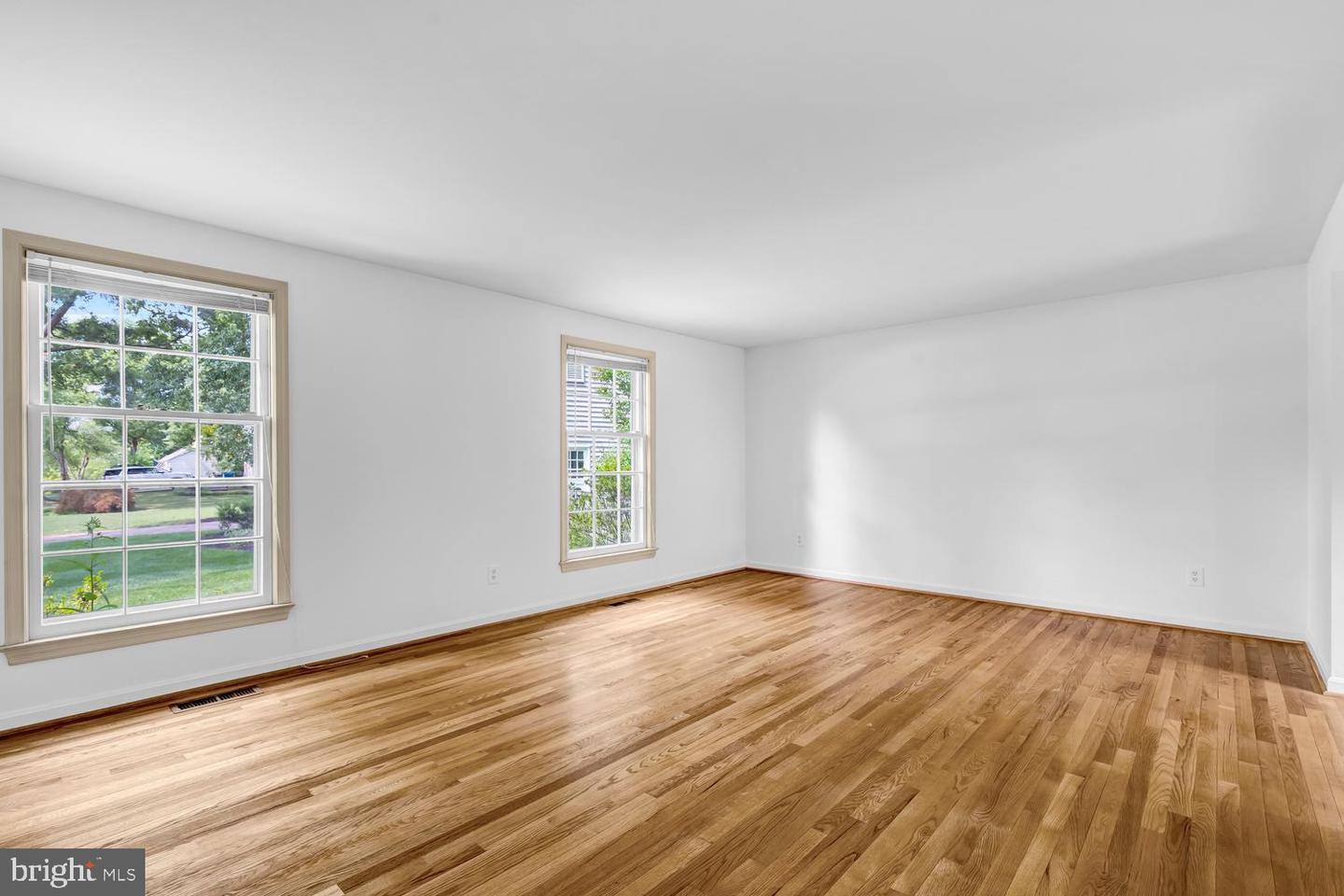 4200 Pickering Pl Property Photo 5