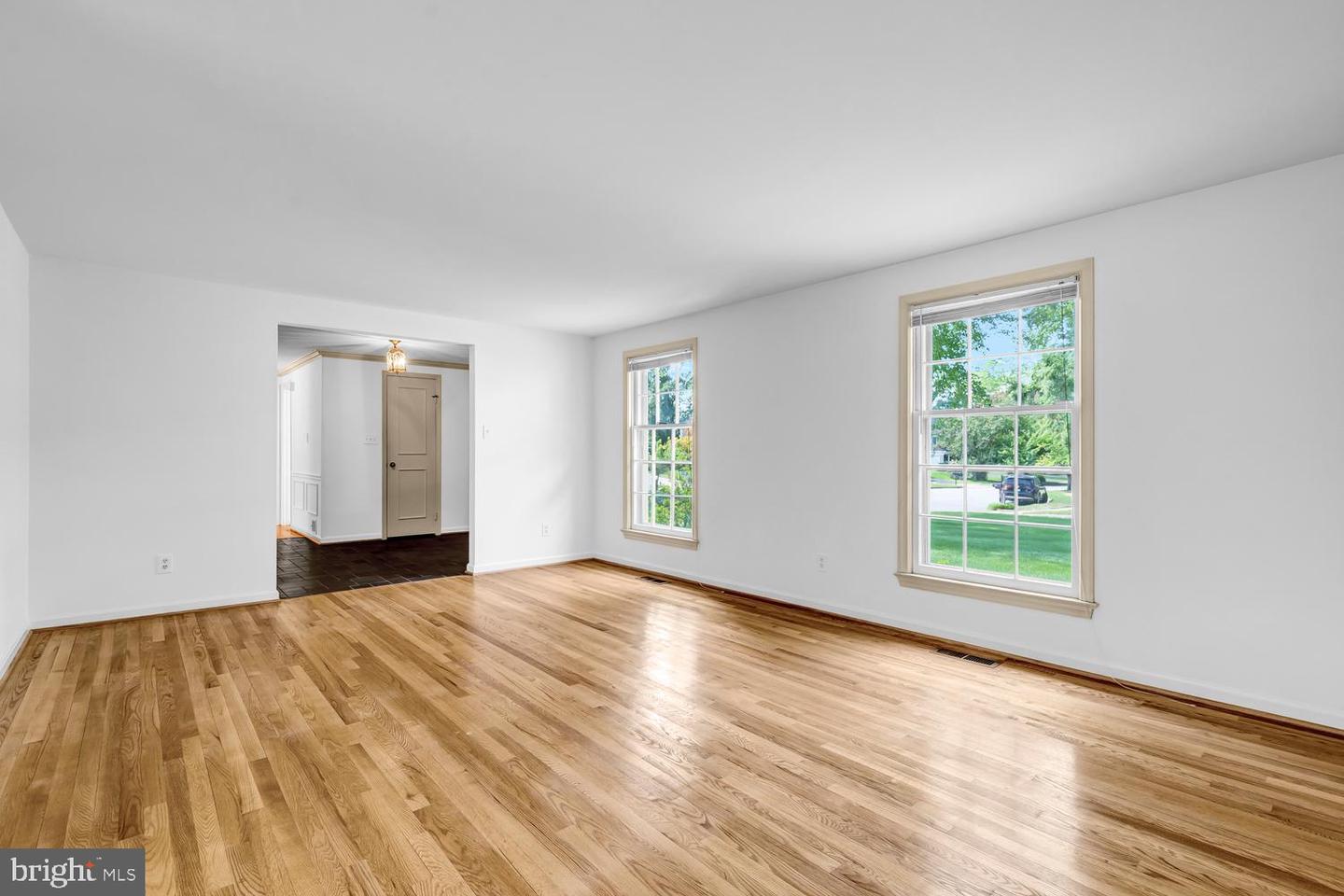 4200 Pickering Pl Property Photo 7