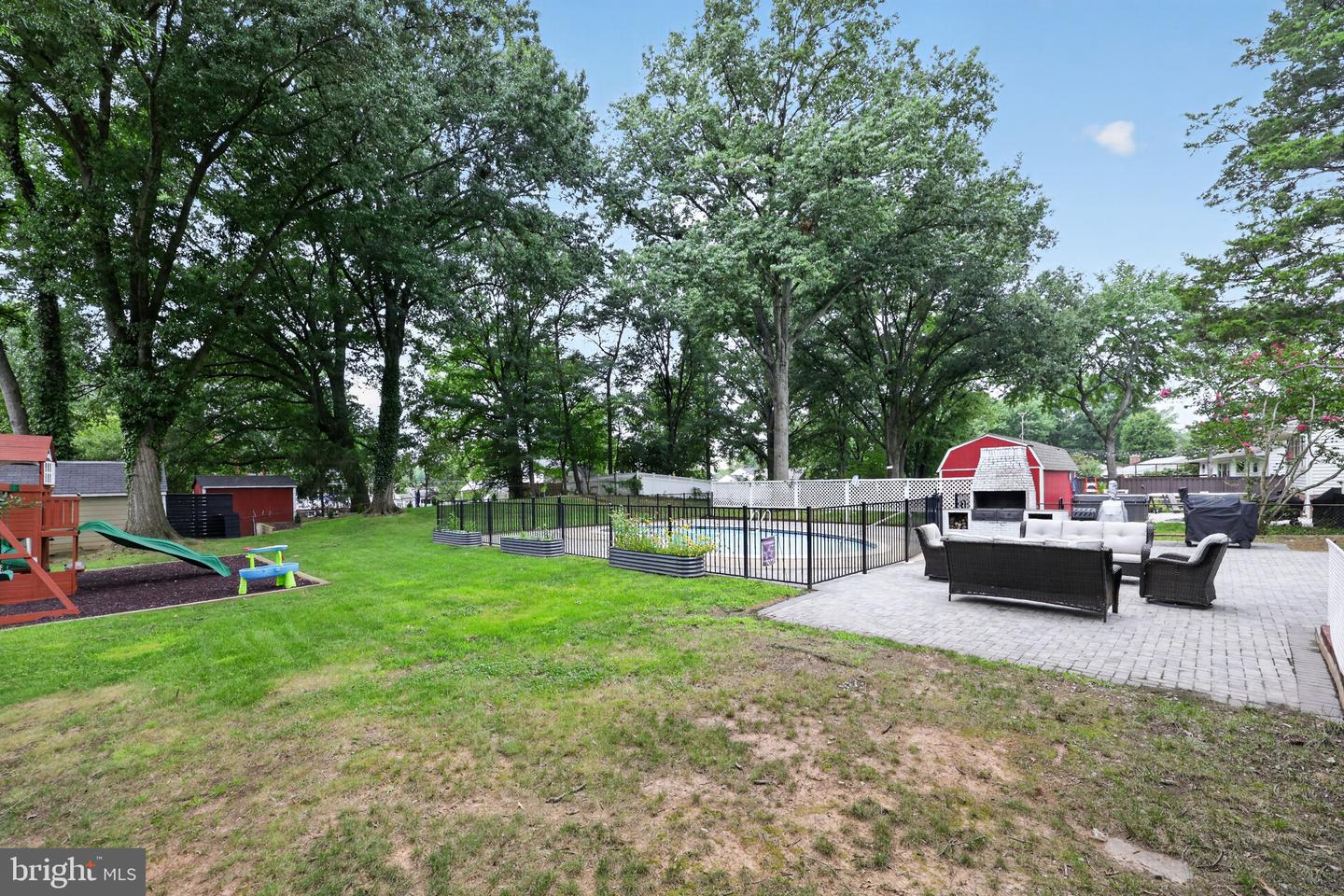 8512 Wagon Wheel Rd Property Photo 8