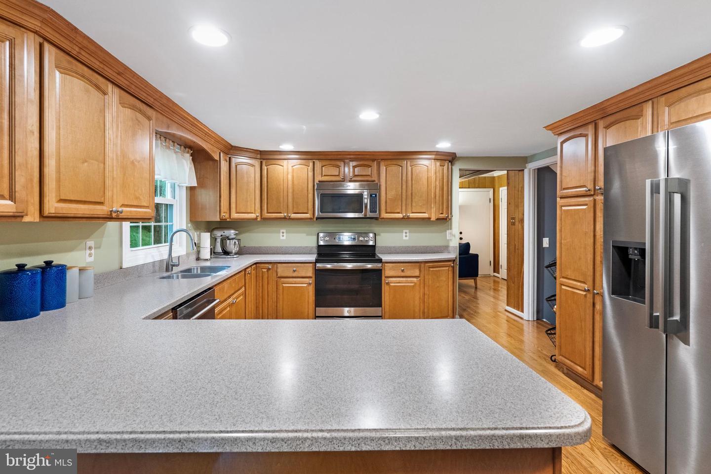 5804 Oak Moss Ter Property Photo 8