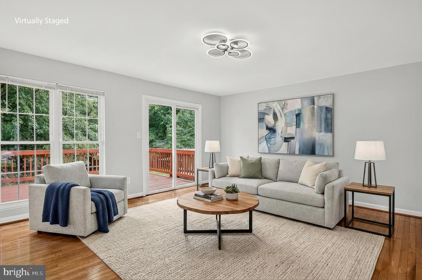 7677 Sheffield Village Ln Property Photo 10