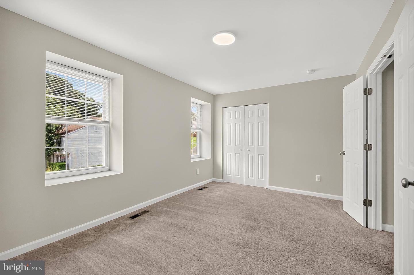 7677 Sheffield Village Ln Property Photo 21