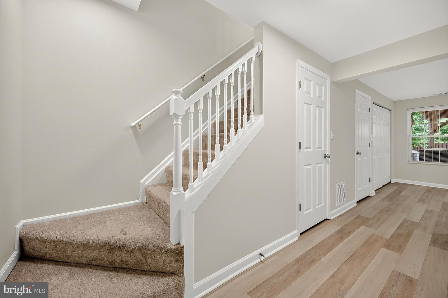 7677 Sheffield Village Ln Property Photo 31