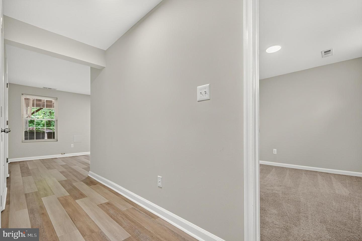 7677 Sheffield Village Ln Property Photo 34
