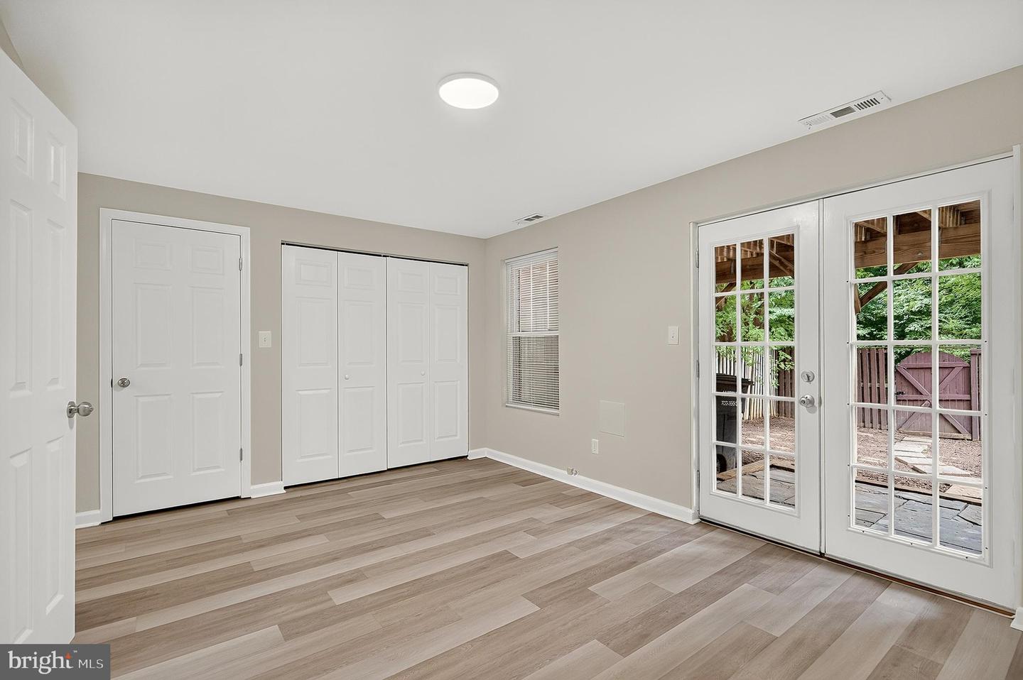 7677 Sheffield Village Ln Property Photo 39