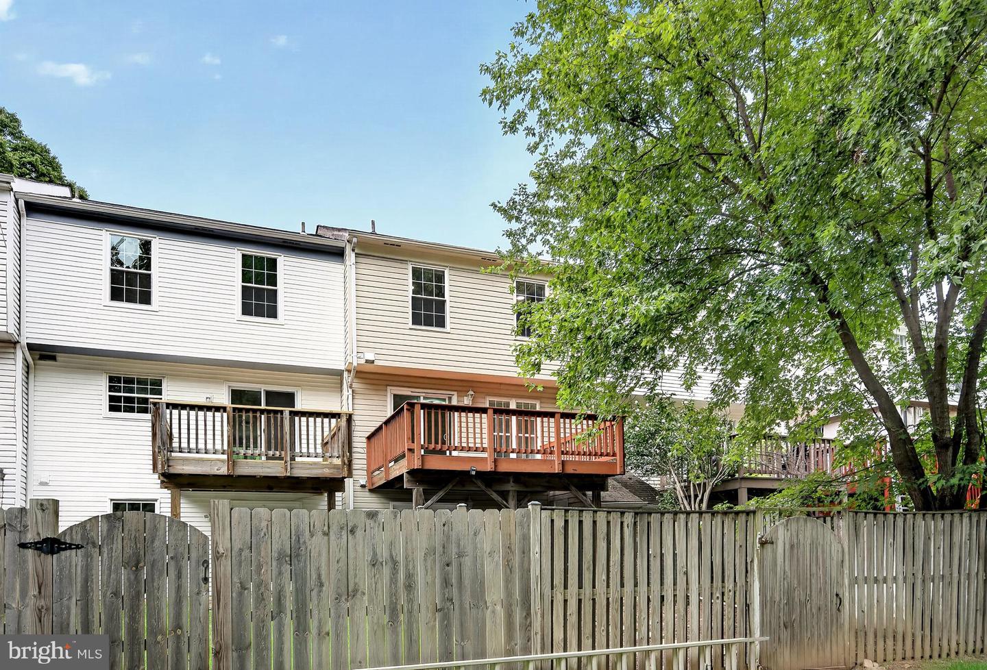 7677 Sheffield Village Ln Property Photo 46