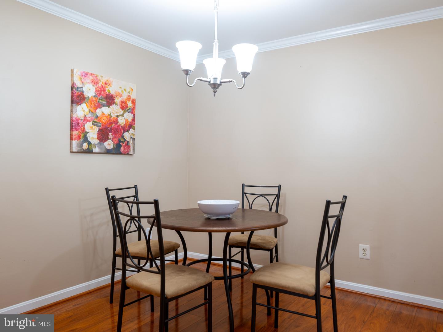 7711 Lafayette Forest Dr #02 Property Photo 8
