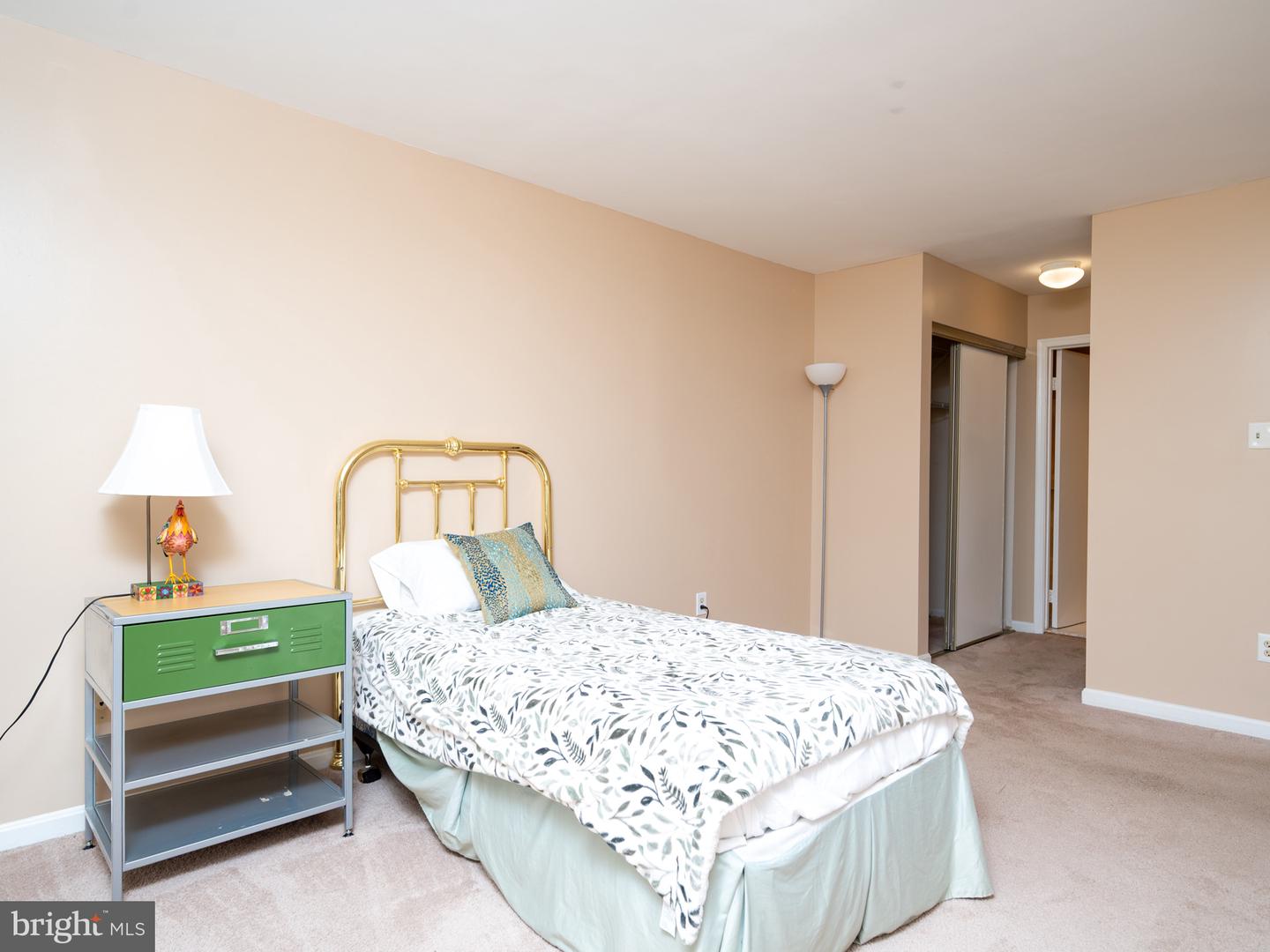 7711 Lafayette Forest Dr #02 Property Photo 15