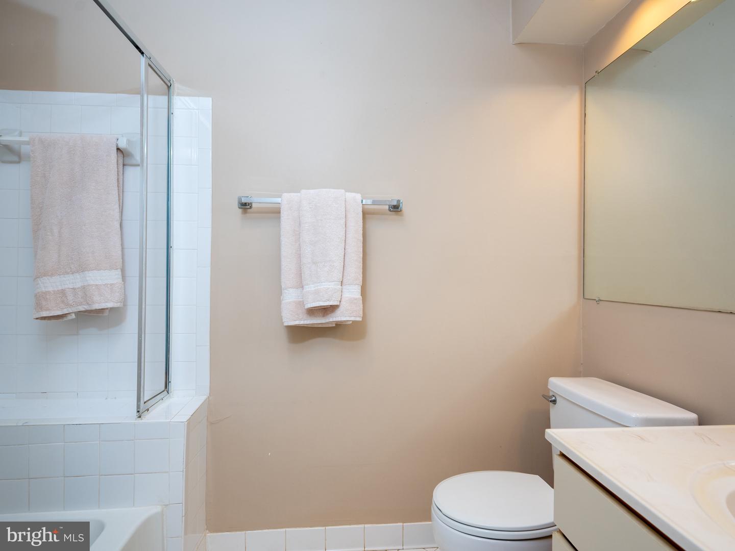 7711 Lafayette Forest Dr #02 Property Photo 16