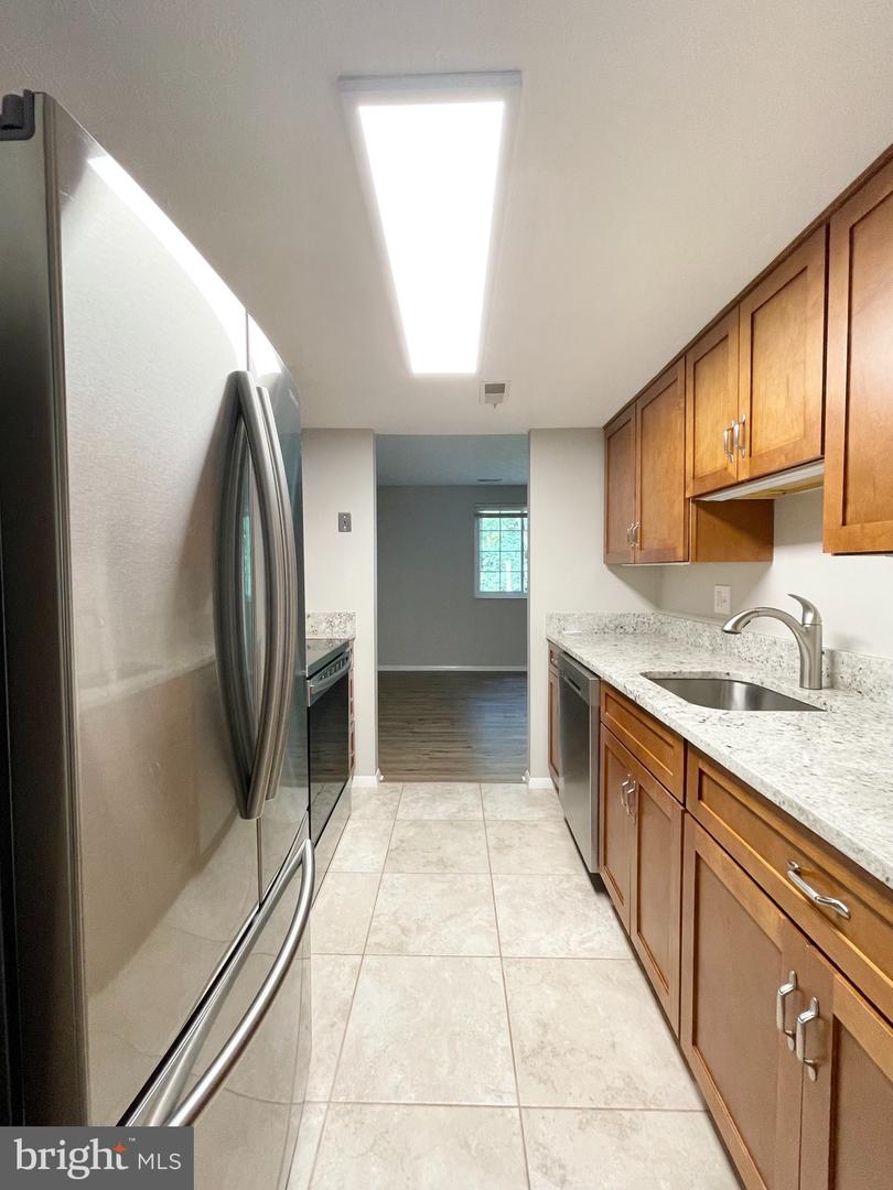 1602 Harvest Green Ct Property Photo 8