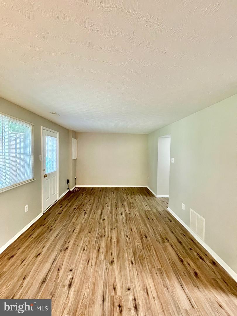 1602 Harvest Green Ct Property Photo 13