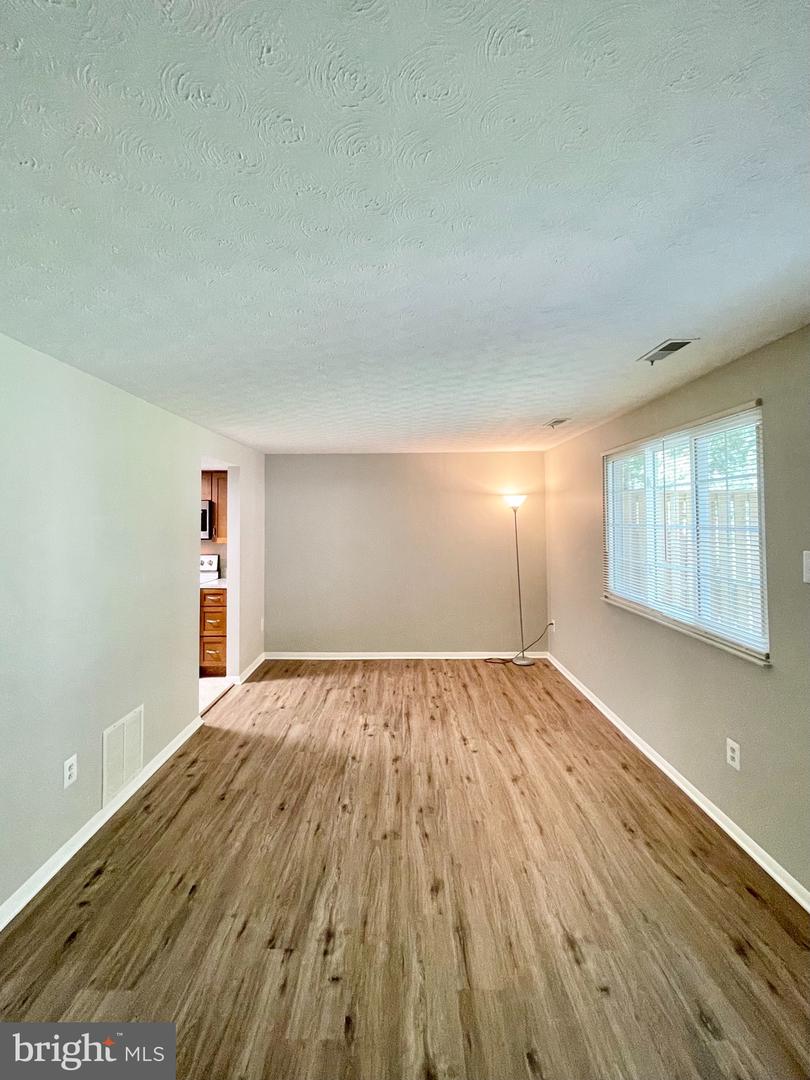 1602 Harvest Green Ct Property Photo 15