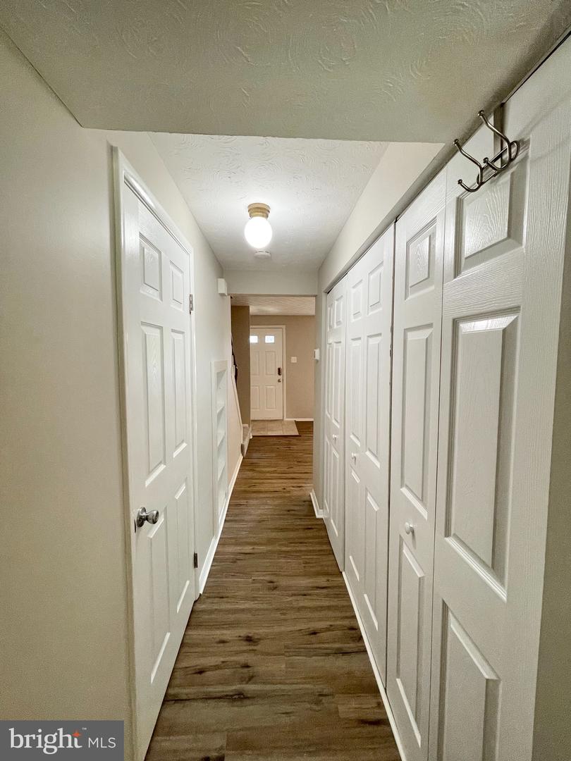 1602 Harvest Green Ct Property Photo 16