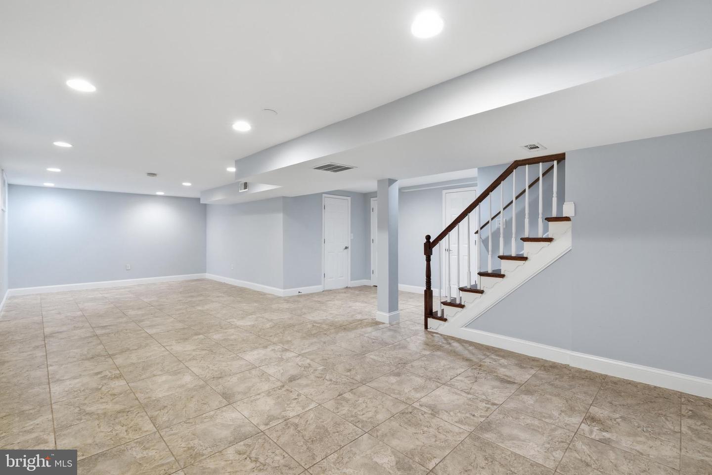1719 Melbourne Dr Property Photo 32