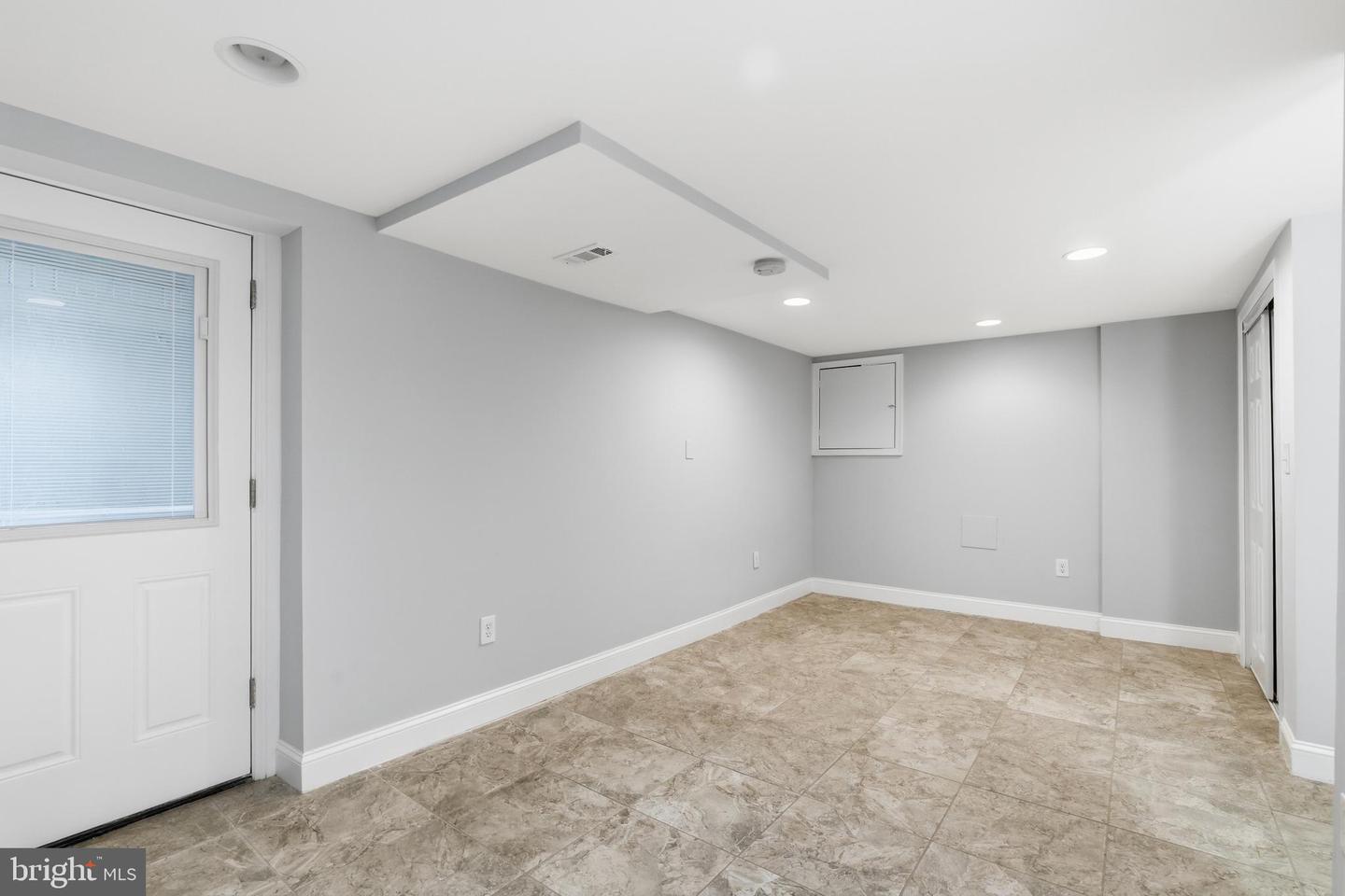 1719 Melbourne Dr Property Photo 36