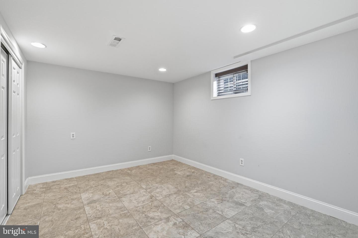 1719 Melbourne Dr Property Photo 41