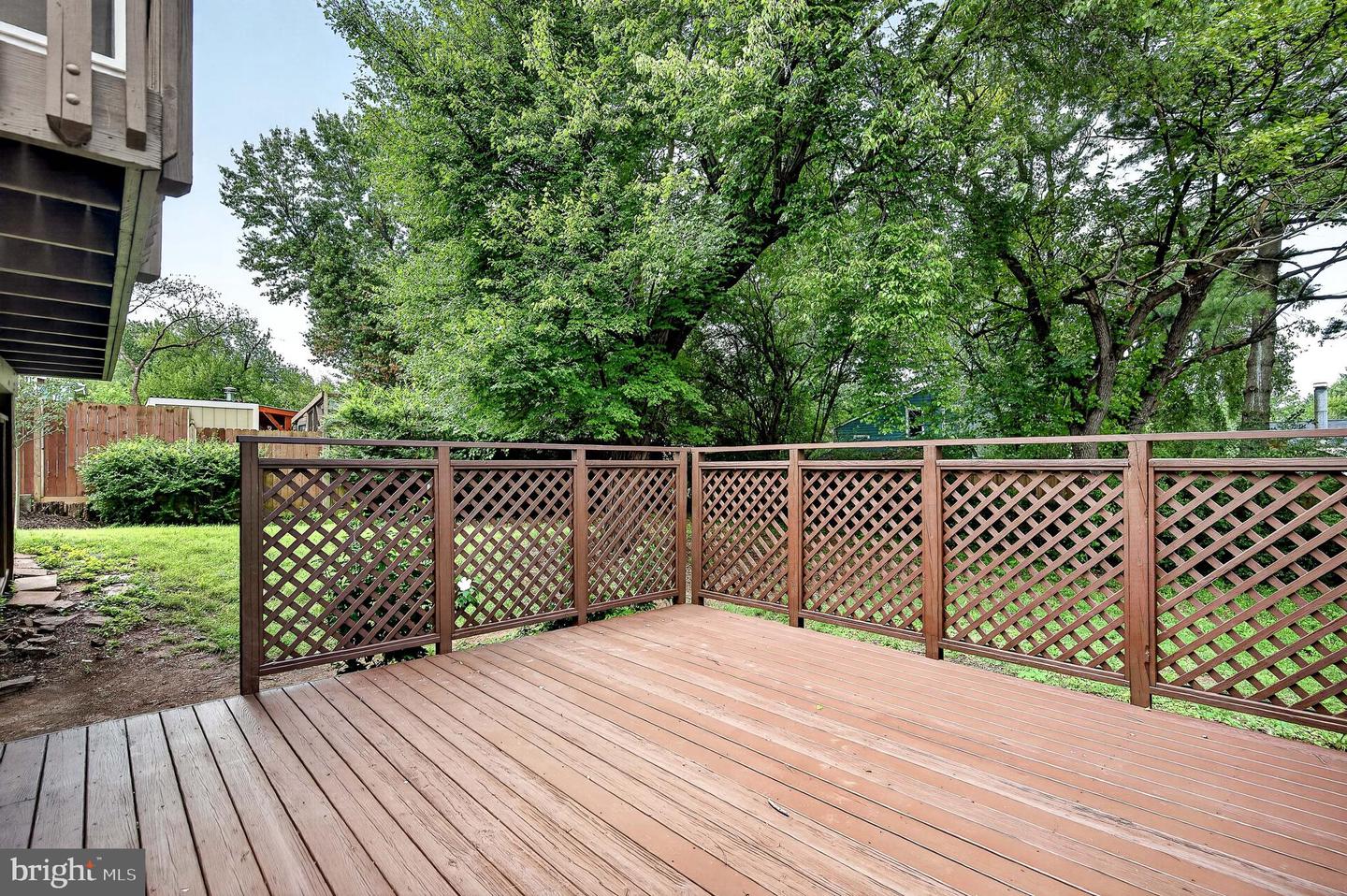 4016 Mapleton Dr Property Photo 10