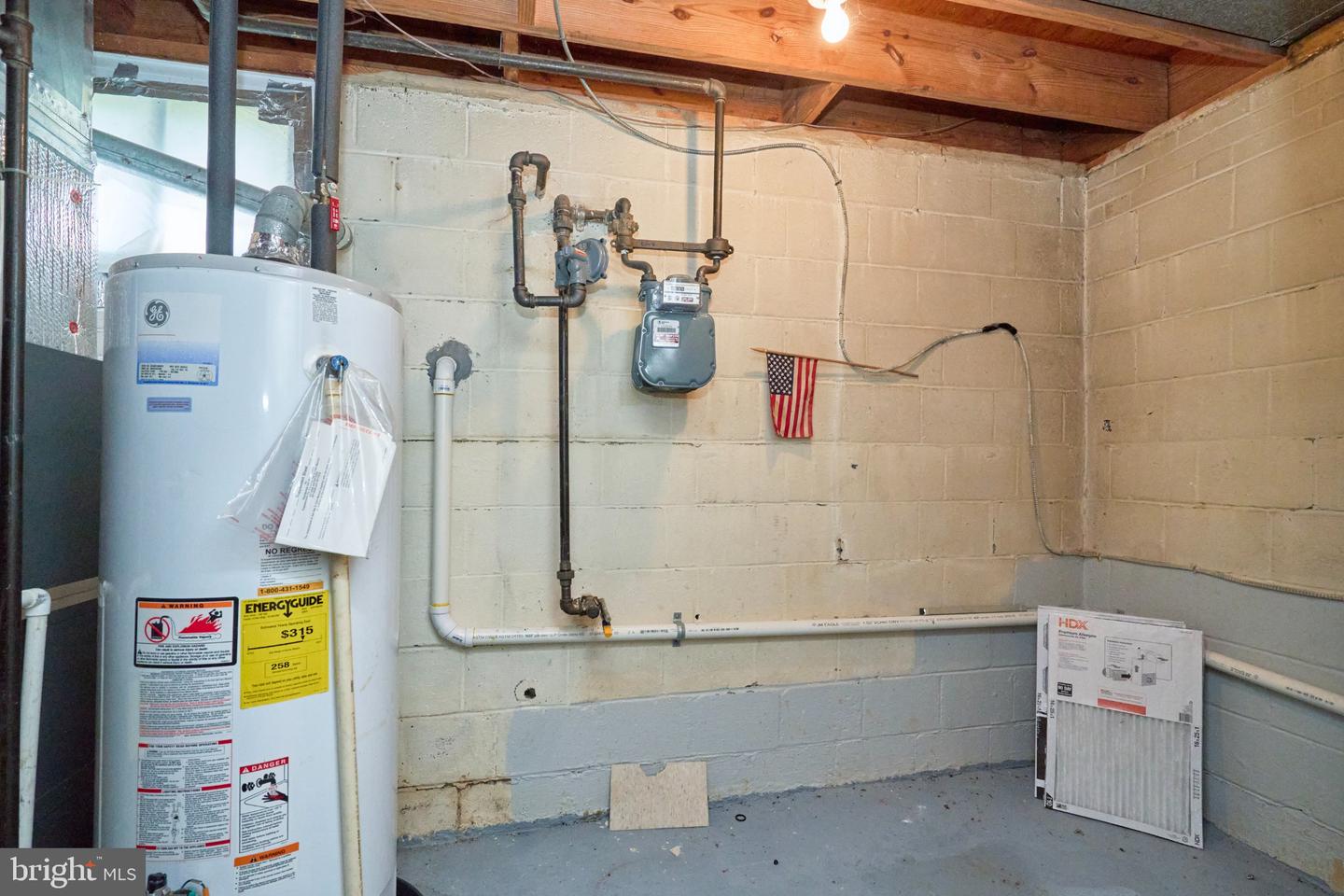 8510 Cottage St Property Photo 29