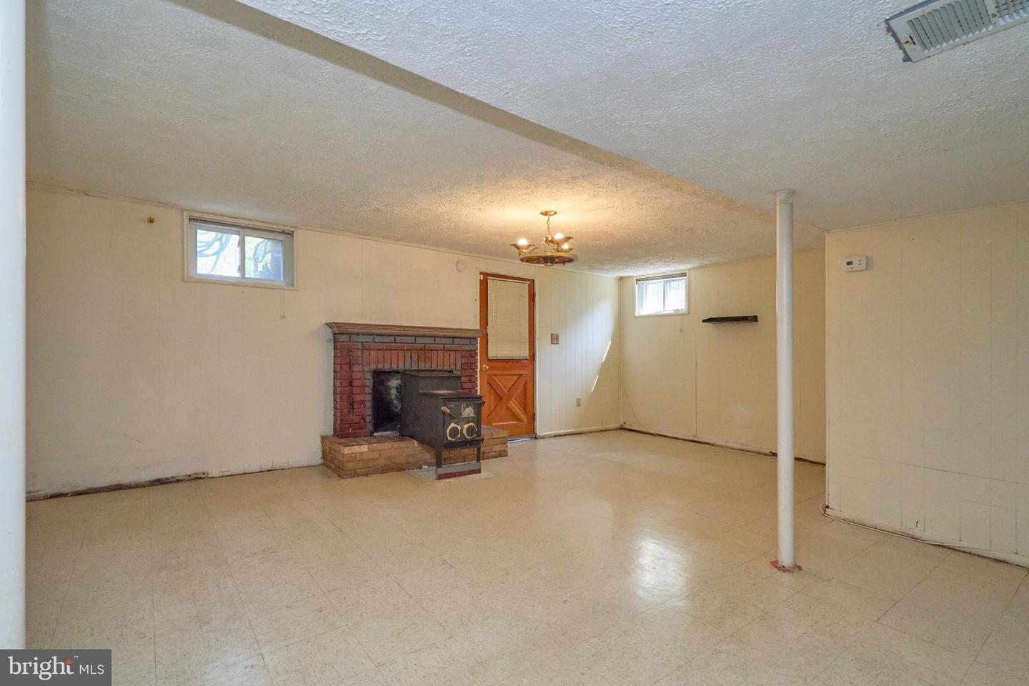 8510 Cottage St Property Photo 31