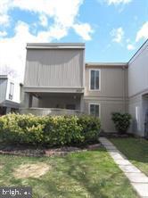 1815 N Shore Ct Property Photo 1