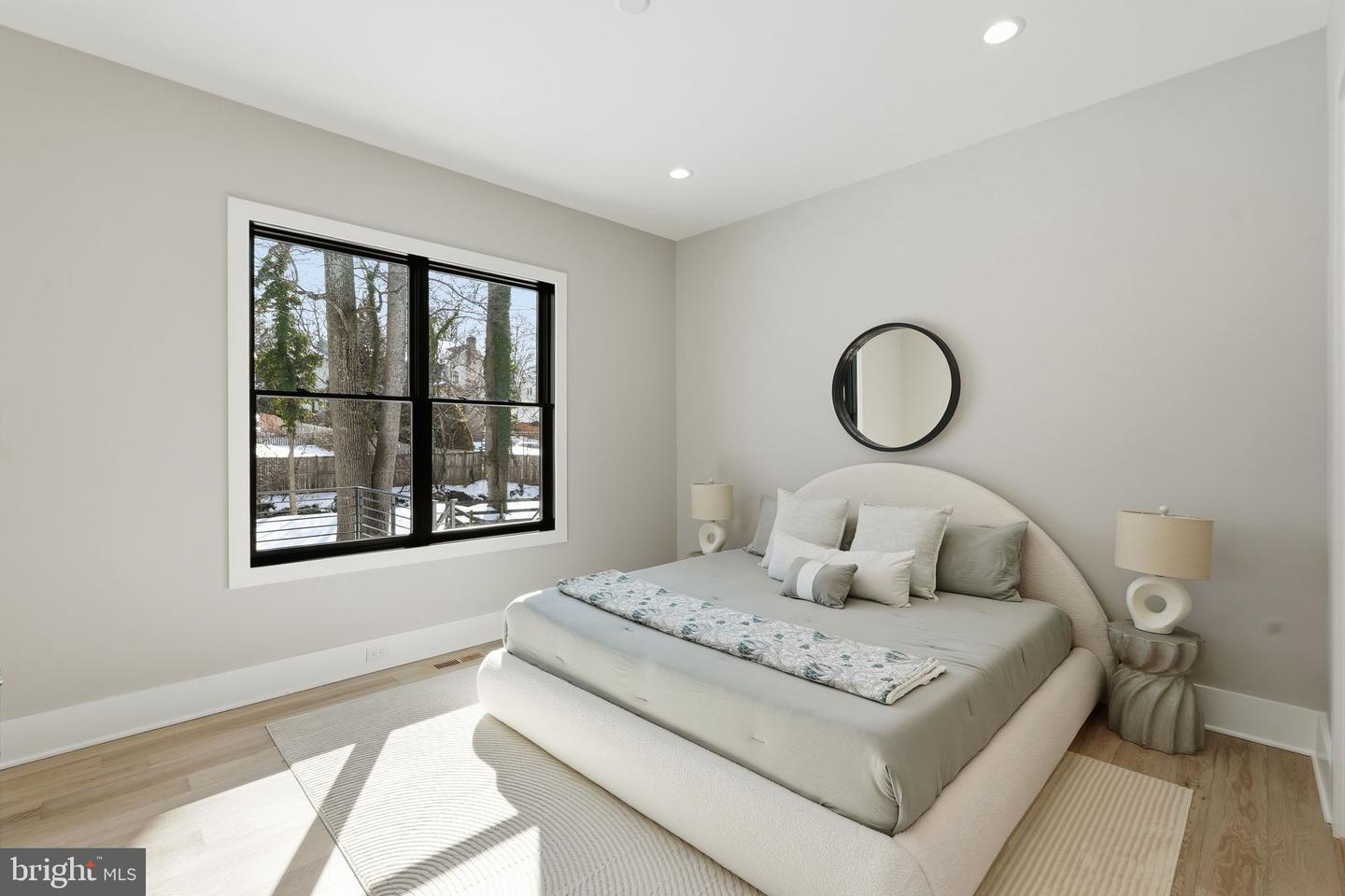 6913 Berkeley St Property Photo 26