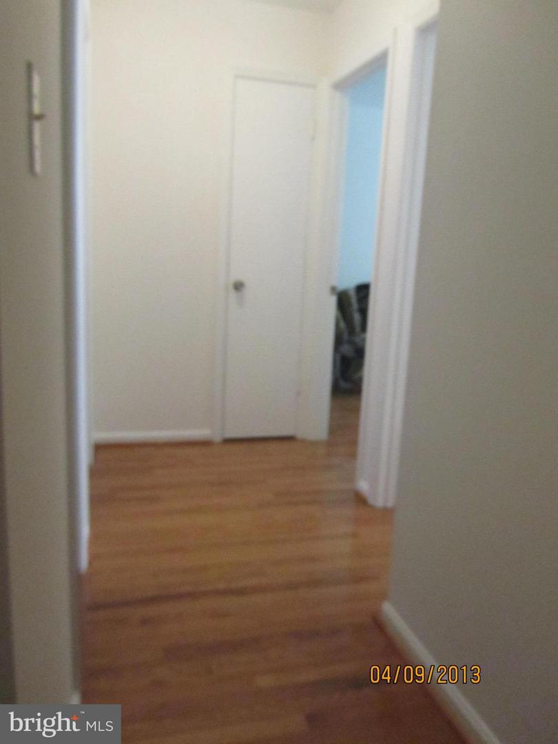 4542 Maxfield Dr Property Photo 7