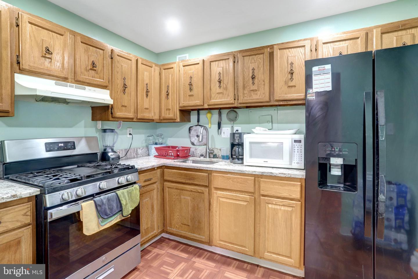 6133 Leesburg Pike #201 Property Photo 11
