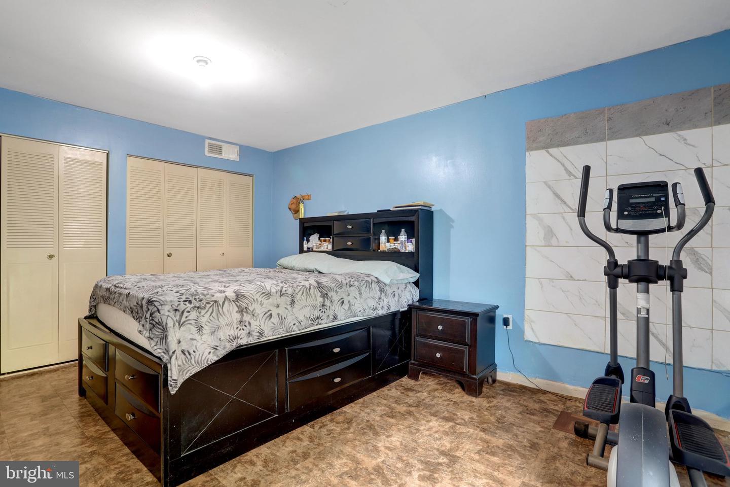 6133 Leesburg Pike #201 Property Photo 16