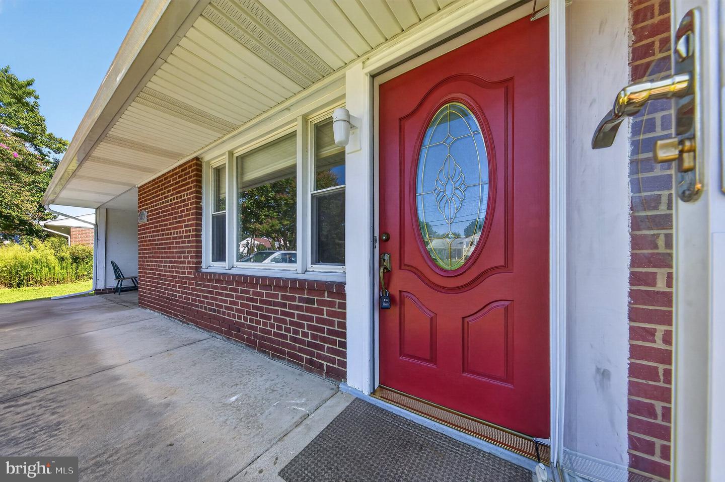 5213 Montgomery St Property Photo 10
