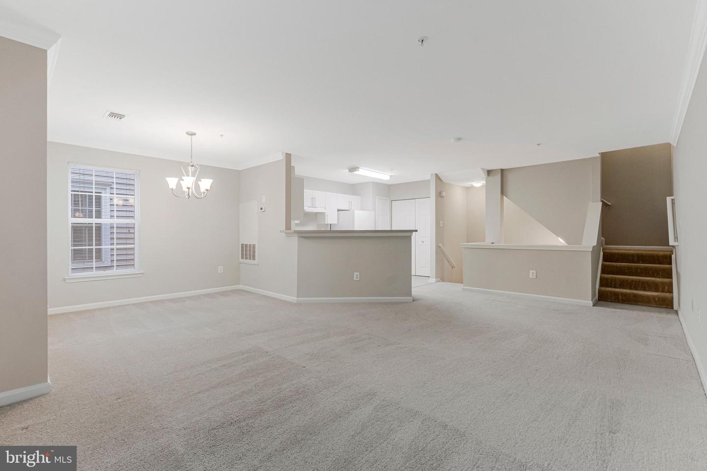 12747 Fair Briar Ln Property Photo 7