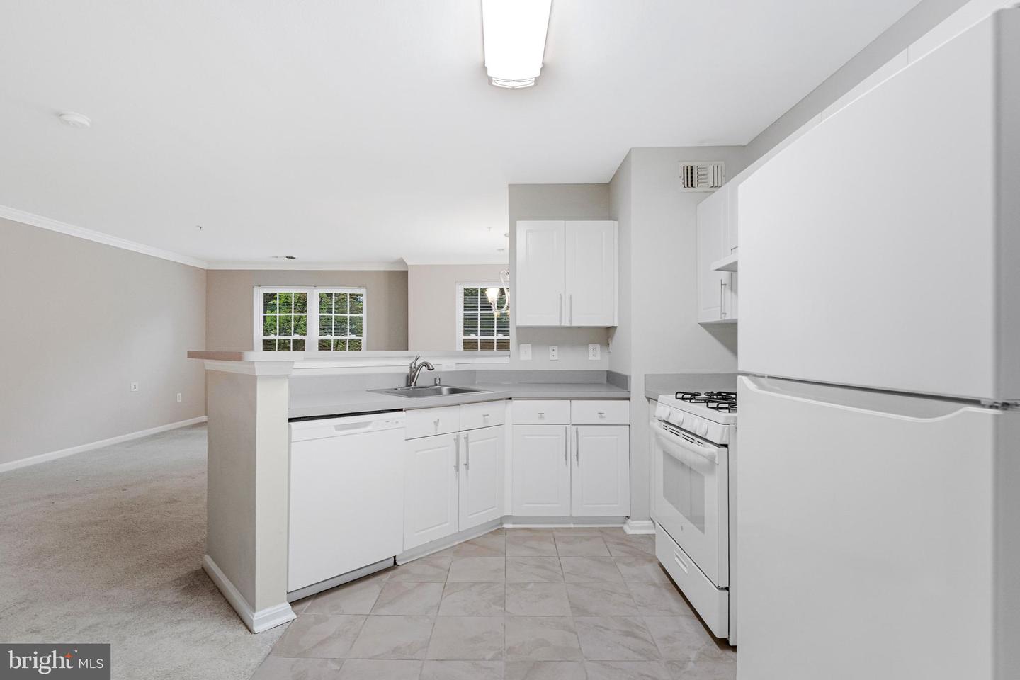 12747 Fair Briar Ln Property Photo 13
