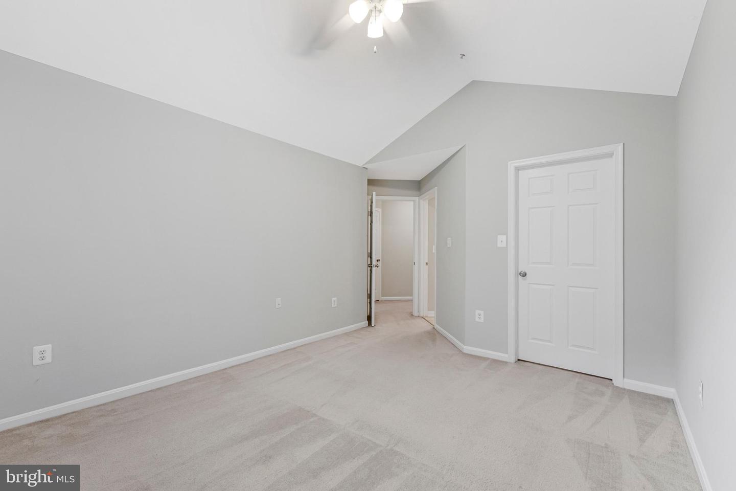 12747 Fair Briar Ln Property Photo 20