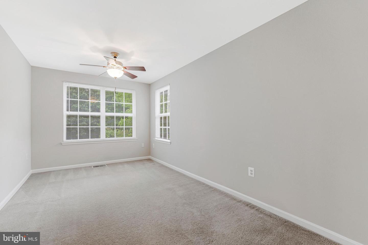 12747 Fair Briar Ln Property Photo 24