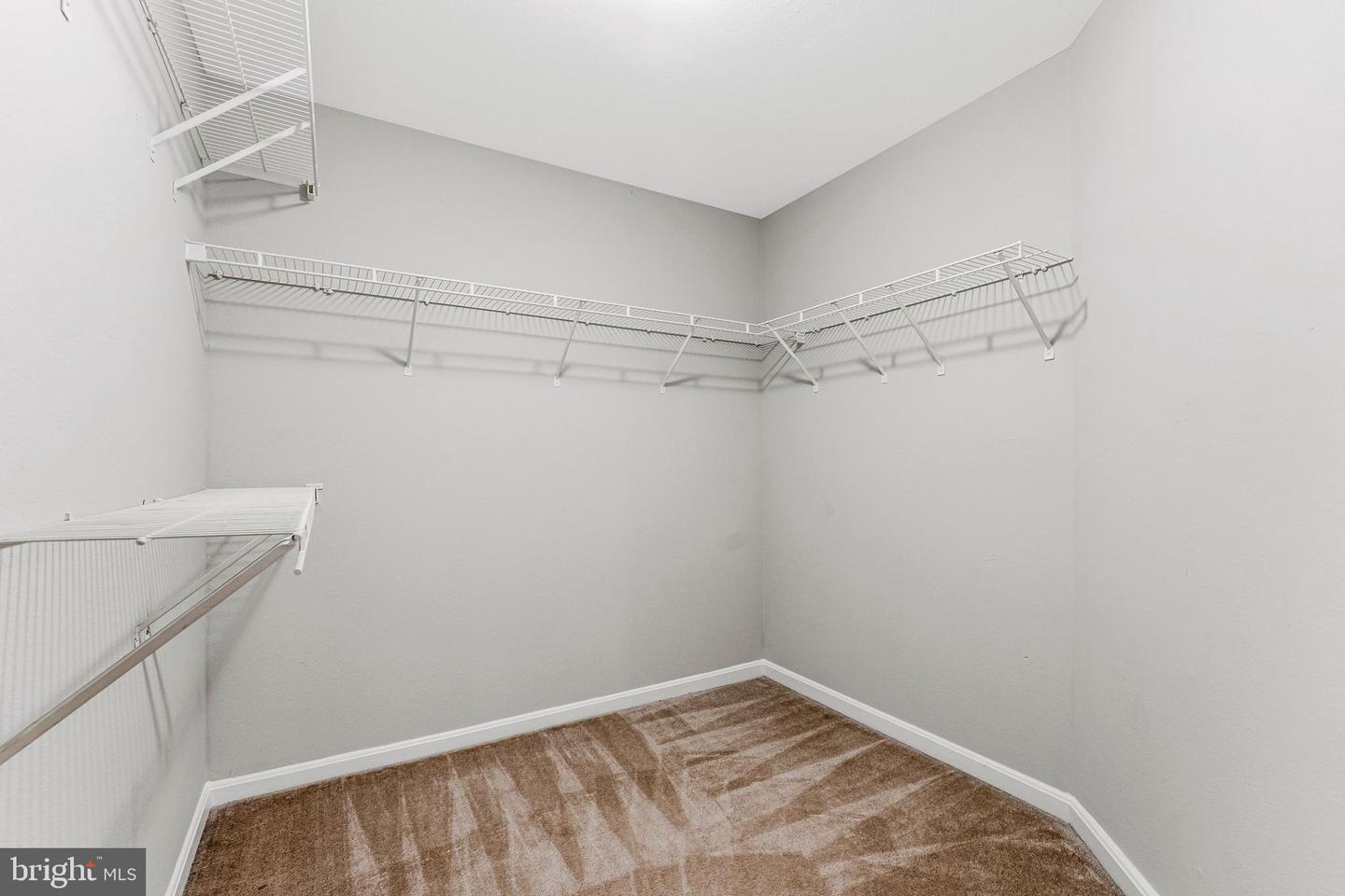 12747 Fair Briar Ln Property Photo 25