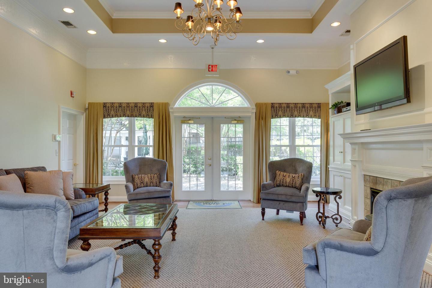 12747 Fair Briar Ln Property Photo 34