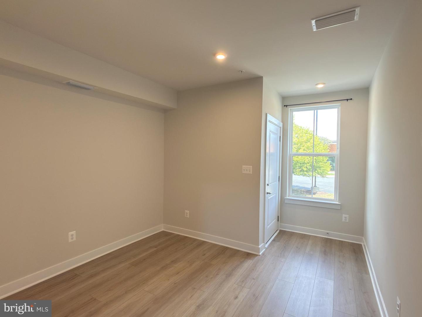 14441 Albemarle Point Pl #230 Property Photo 2