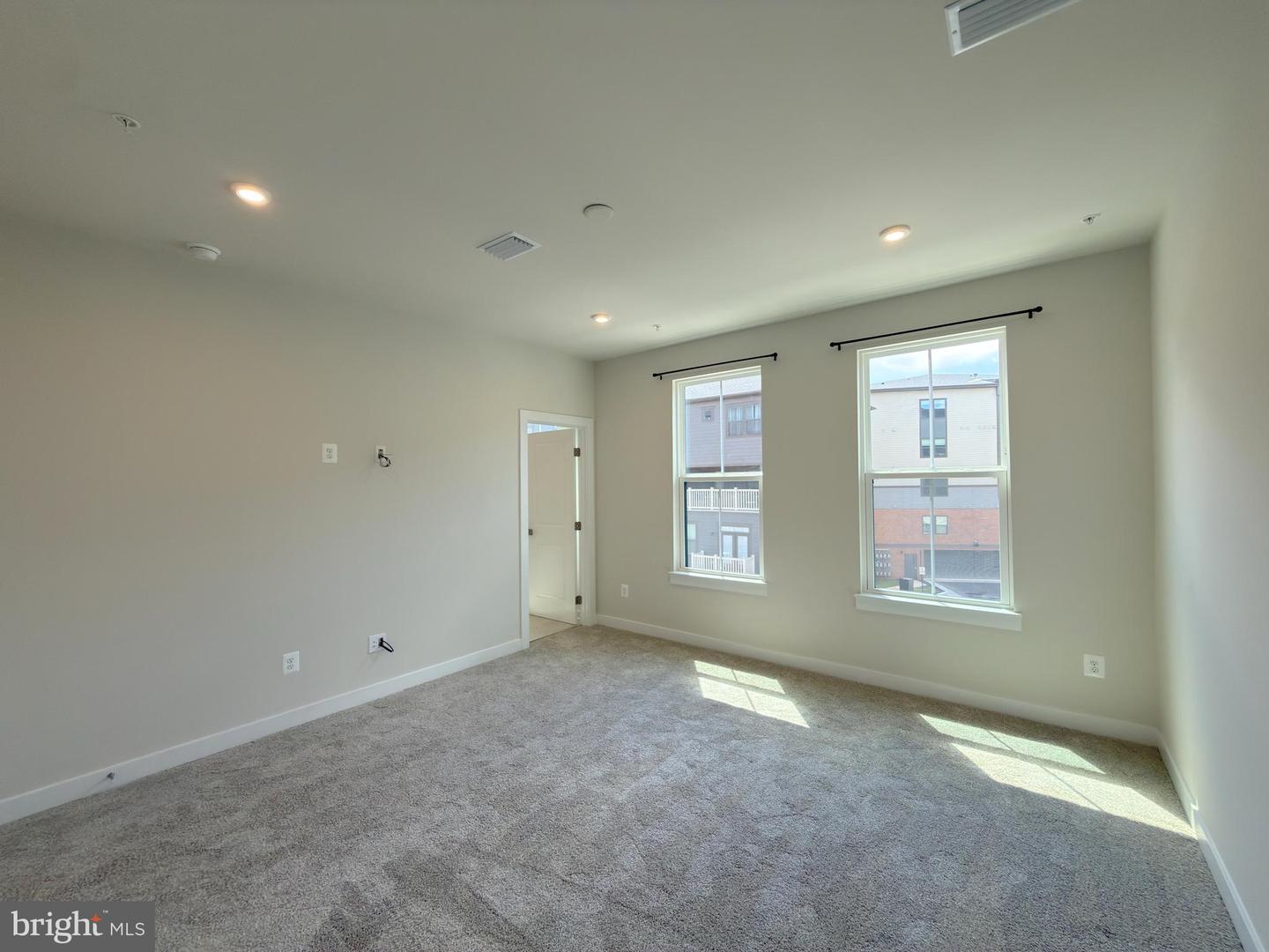 14441 Albemarle Point Pl #230 Property Photo 24