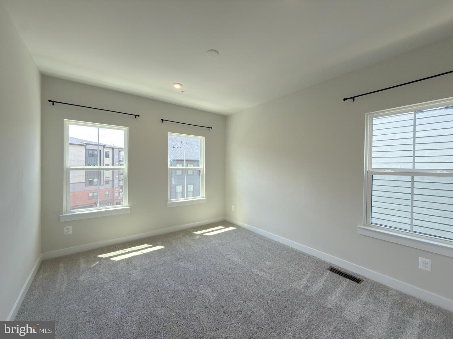 14441 Albemarle Point Pl #230 Property Photo 32