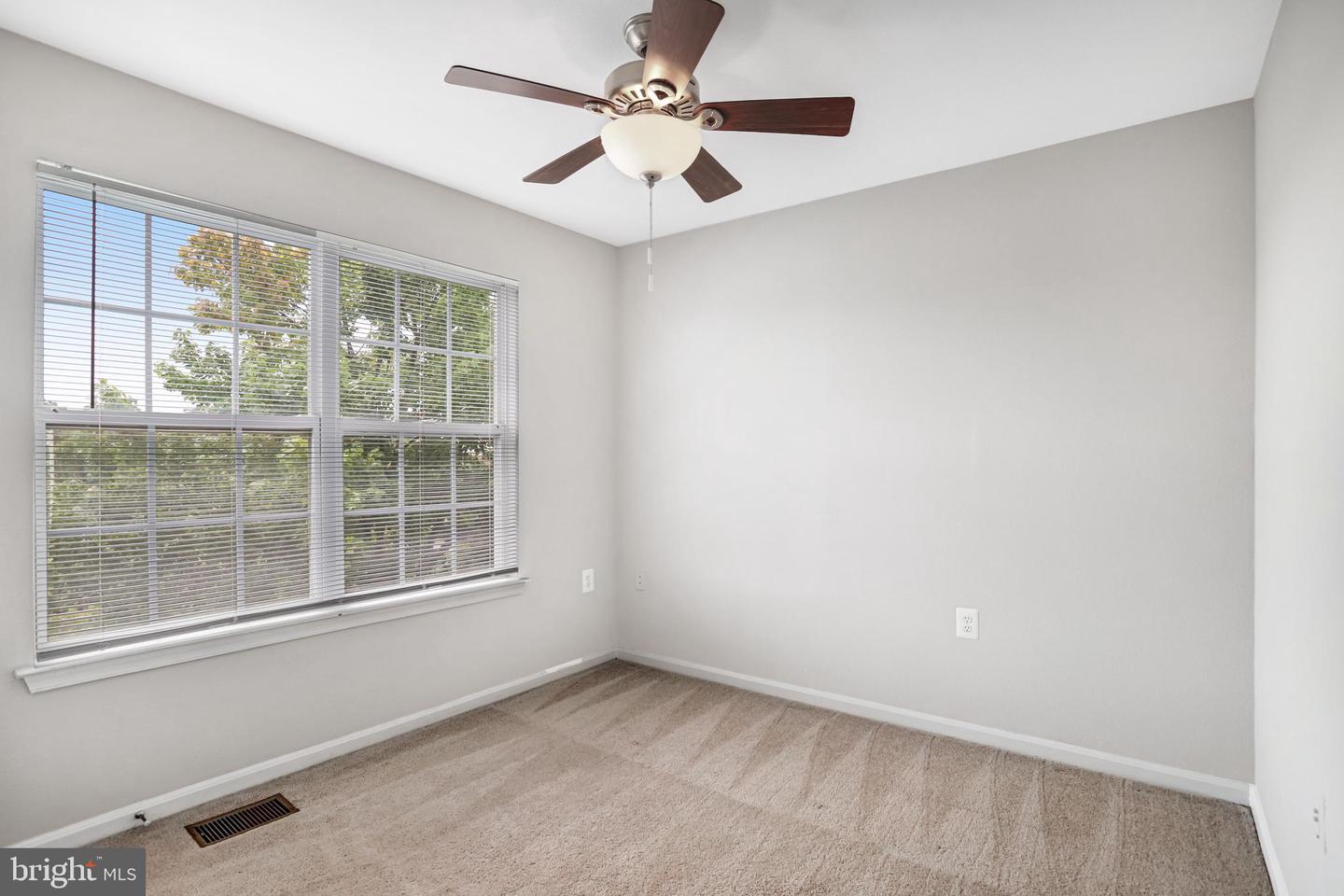 2426 Coopers Branch Ct #2426 Property Photo 25